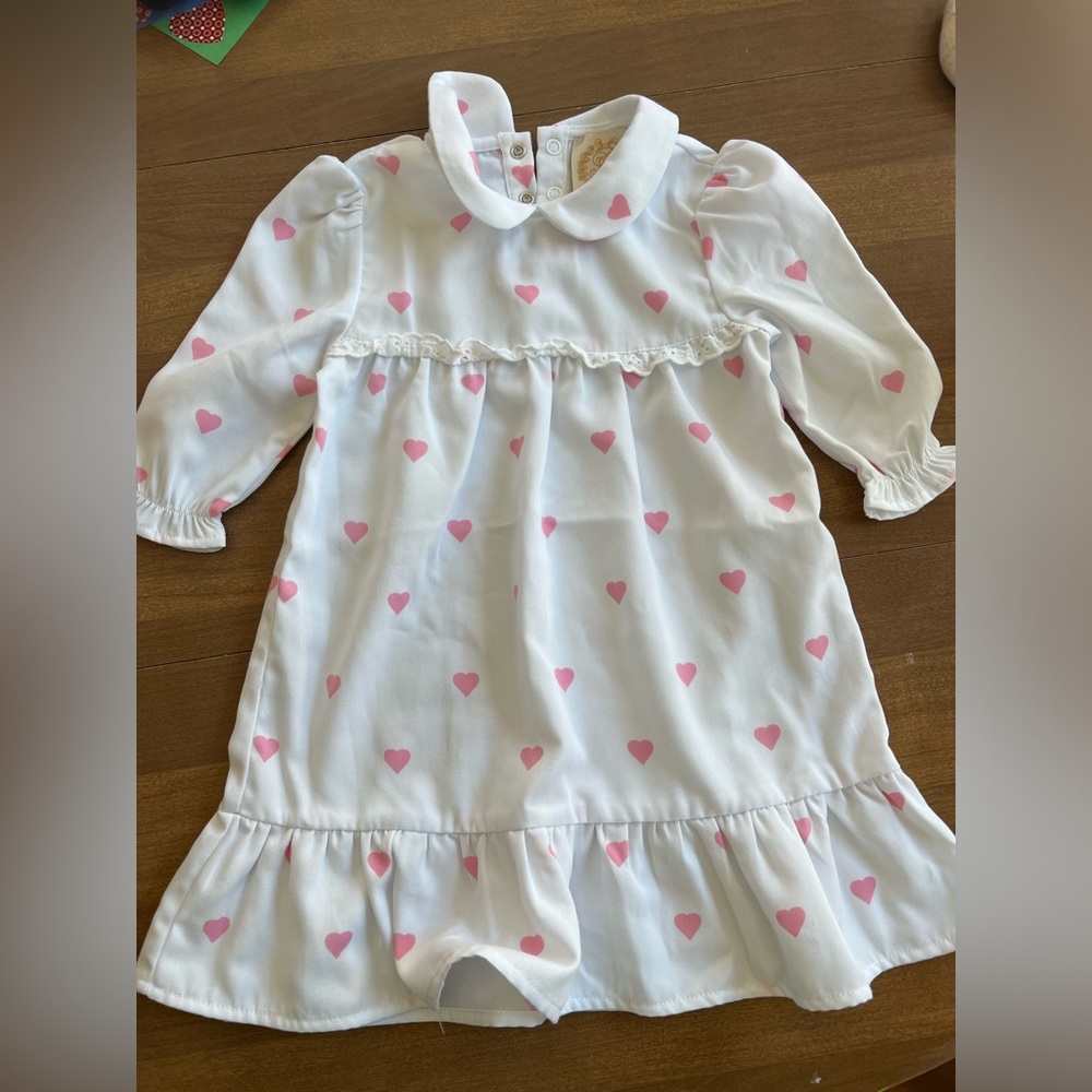 TBBC hearts gown 
12/18m VGUC $28
SF doodle friendly